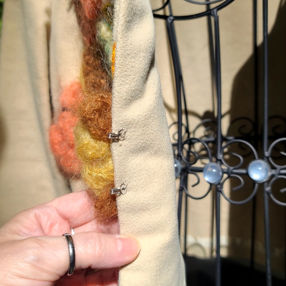 Vintage handmade floral embroidery tan/camel suit jacket lined szS/M - Picture 8 of 10